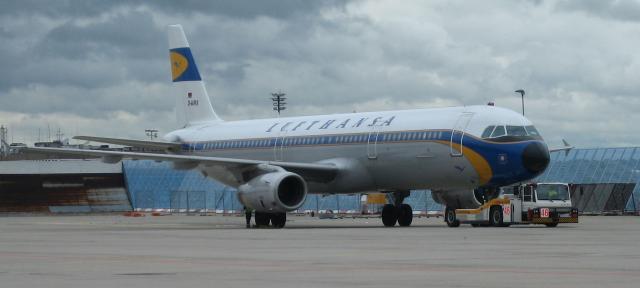 a321-geschleppt a321-geschleppt